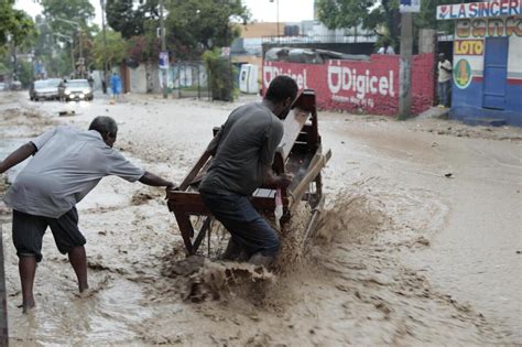 15 dead, 8 missing after heavy rains unleash floods in Haiti